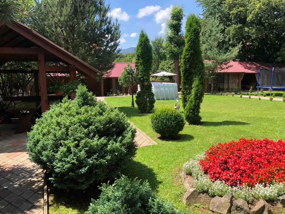 Hotel U Neli Solochyn Exterior foto