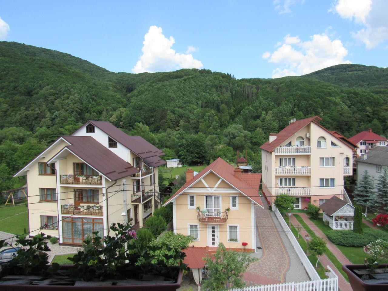 Hotel U Neli Solochyn Exterior foto